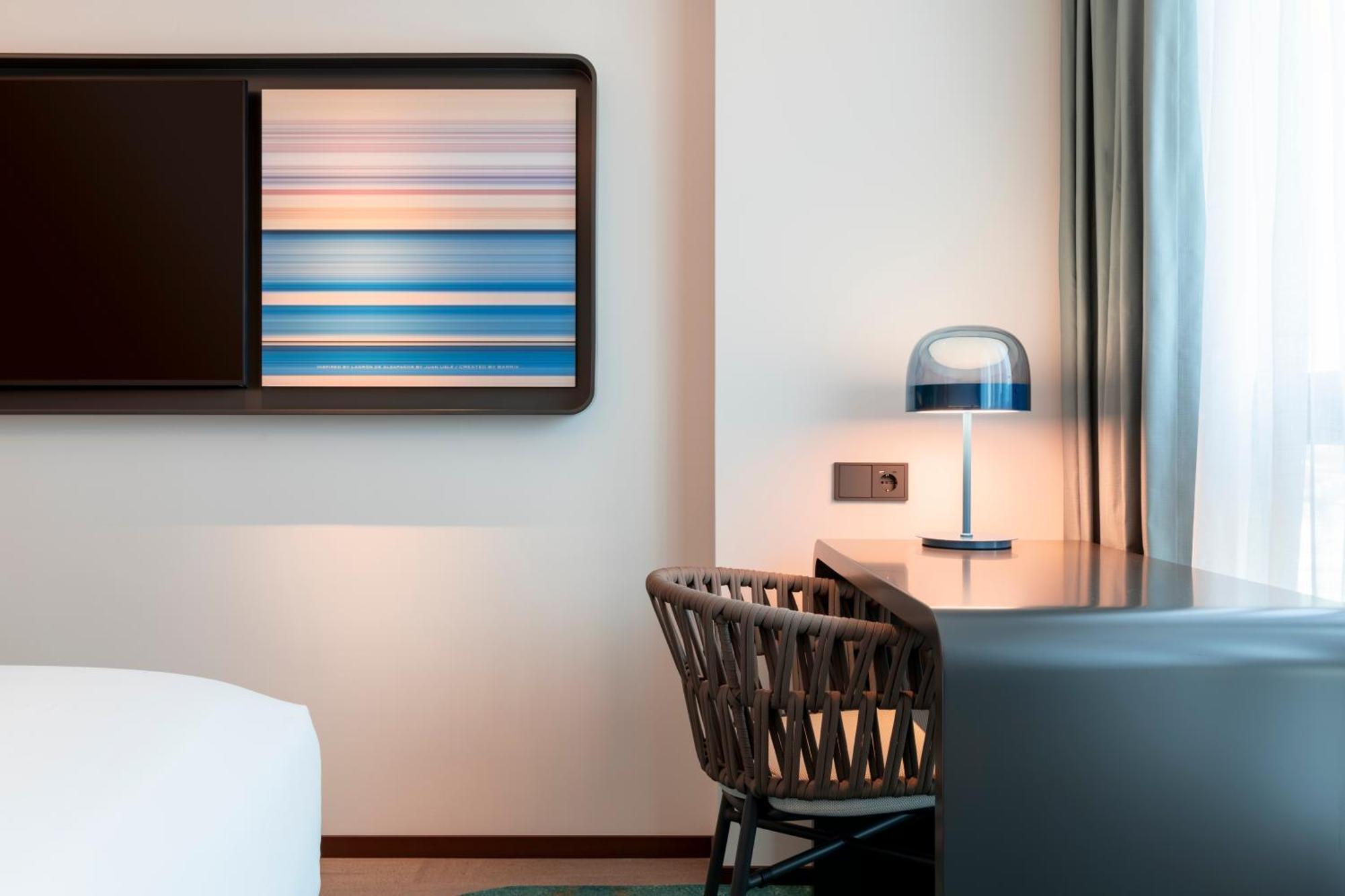 Labtwentytwo Barcelona, A Tribute Portfolio Hotel By Marriott エクステリア 写真