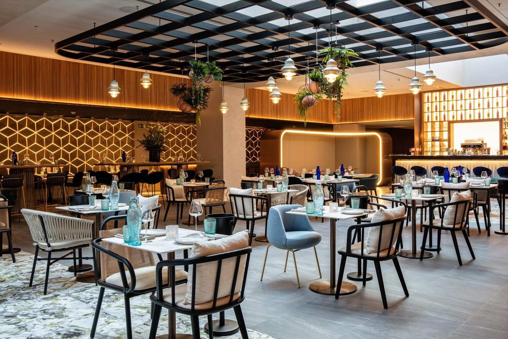 Labtwentytwo Barcelona, A Tribute Portfolio Hotel By Marriott エクステリア 写真