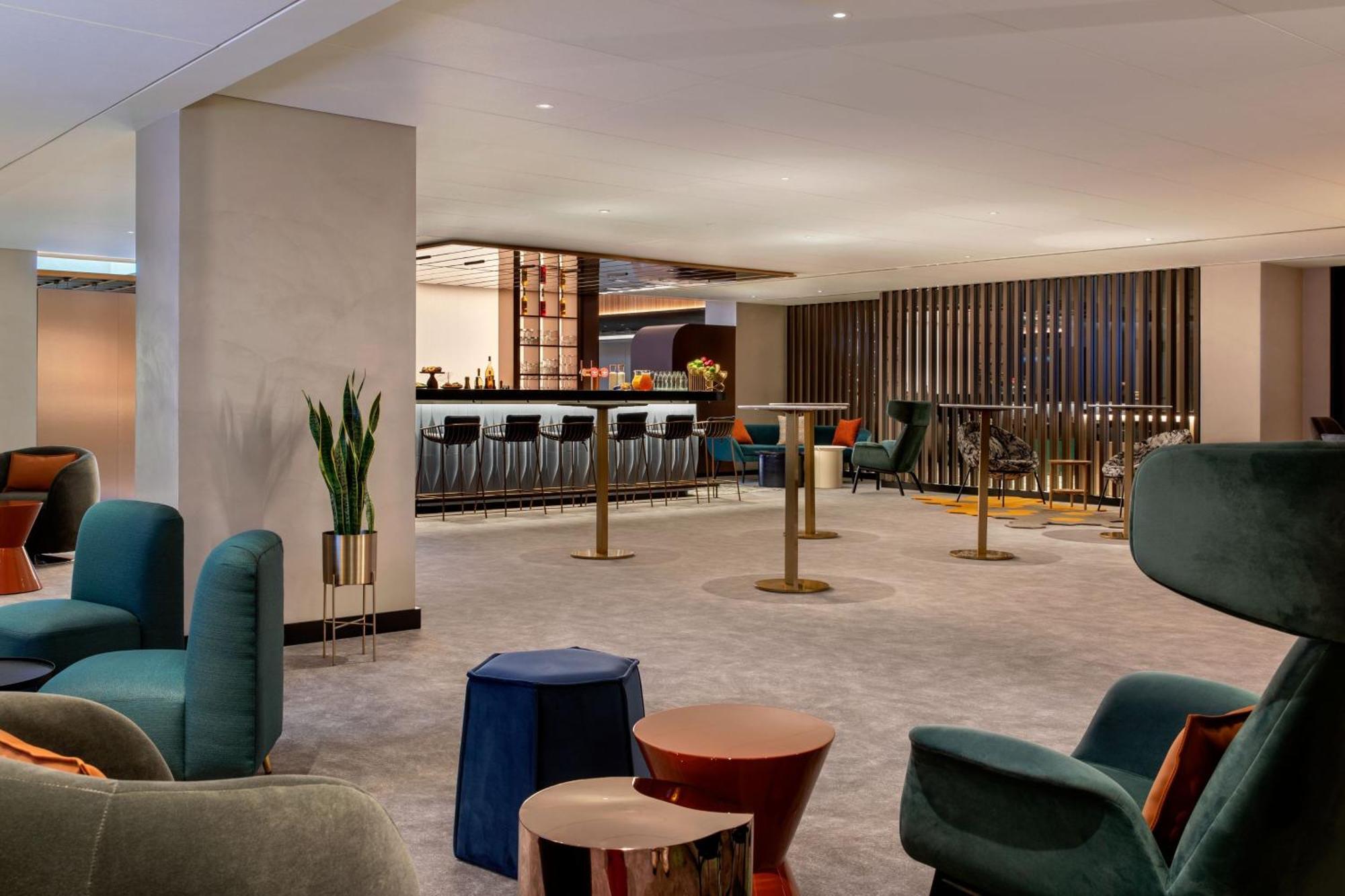 Labtwentytwo Barcelona, A Tribute Portfolio Hotel By Marriott エクステリア 写真