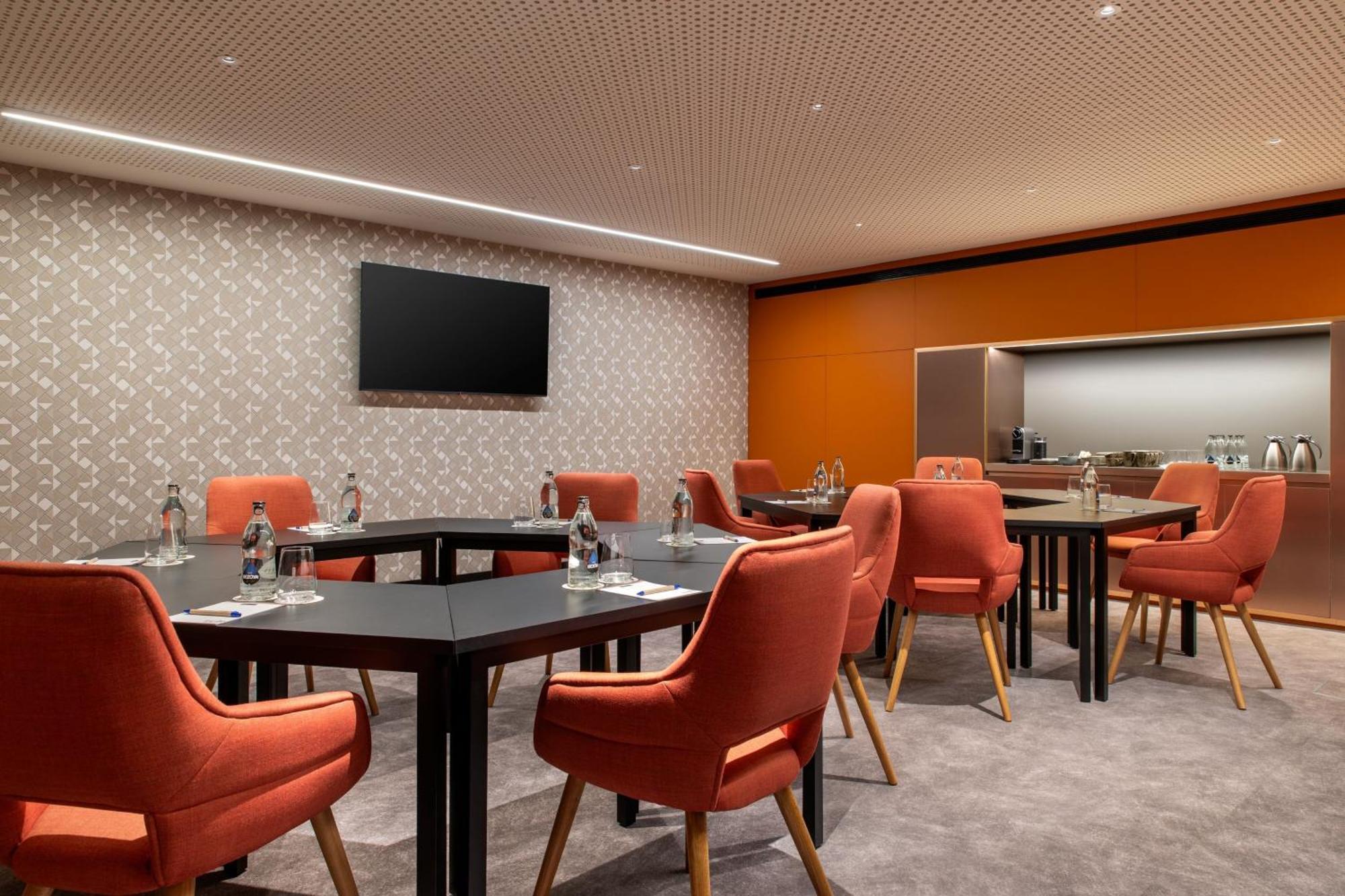 Labtwentytwo Barcelona, A Tribute Portfolio Hotel By Marriott エクステリア 写真