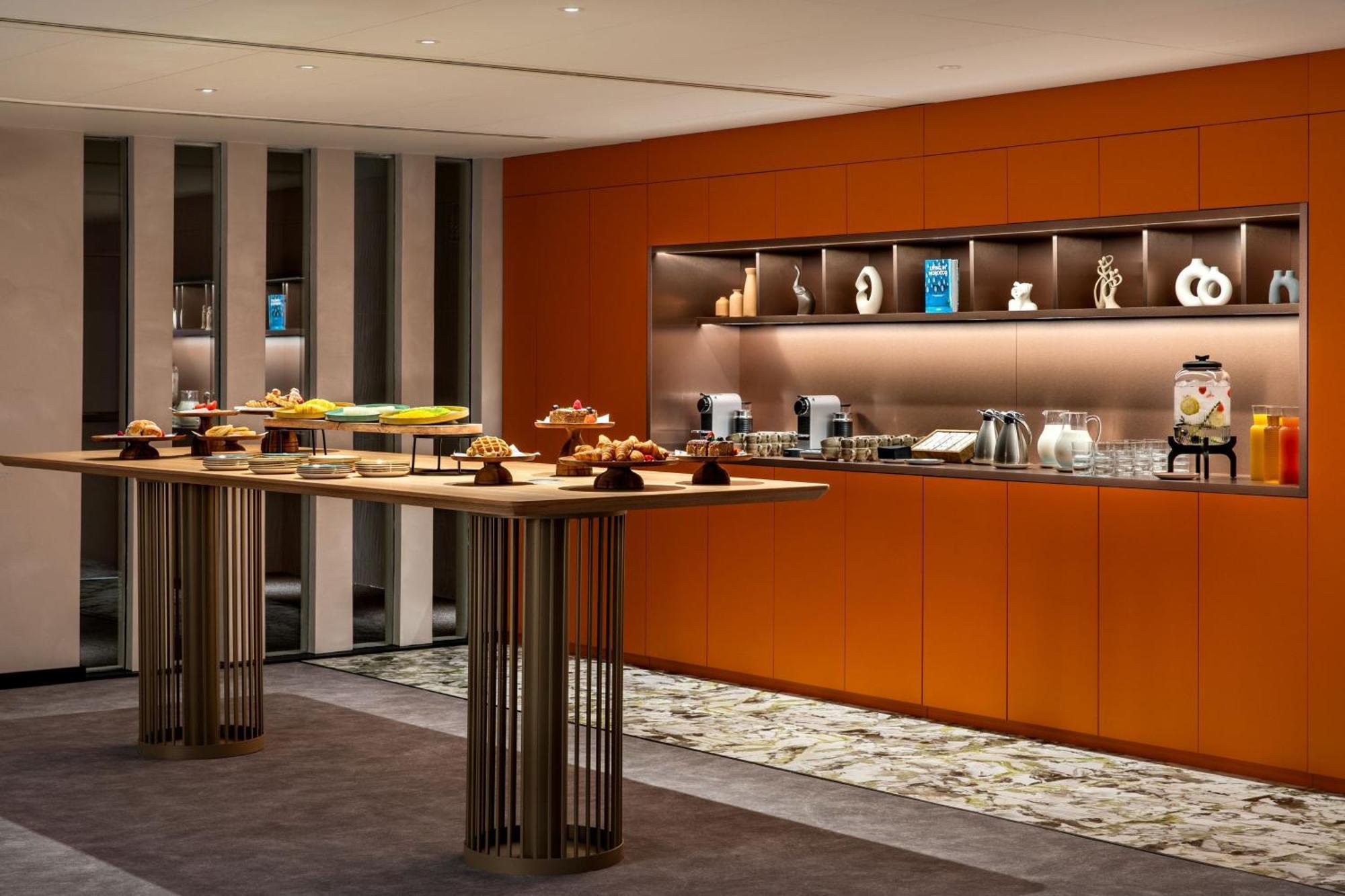 Labtwentytwo Barcelona, A Tribute Portfolio Hotel By Marriott エクステリア 写真