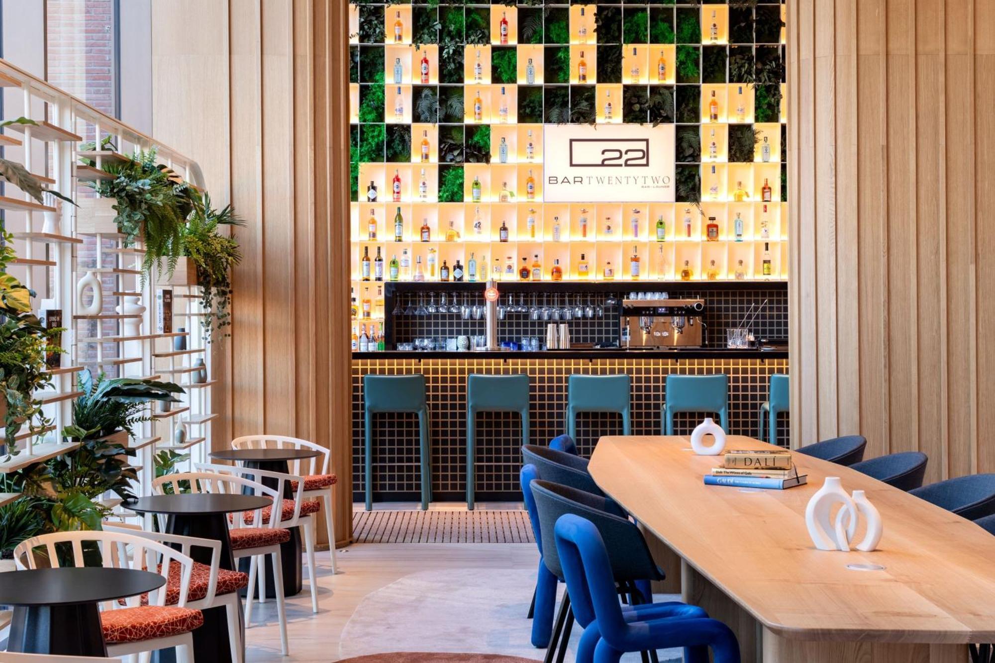 Labtwentytwo Barcelona, A Tribute Portfolio Hotel By Marriott エクステリア 写真